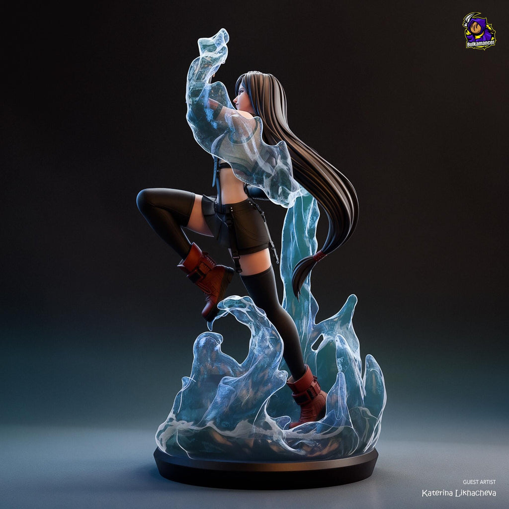 Tifa Lockhart resin figure, Hand Painted Collectible Statue, 25.3 cm (9.96 in)