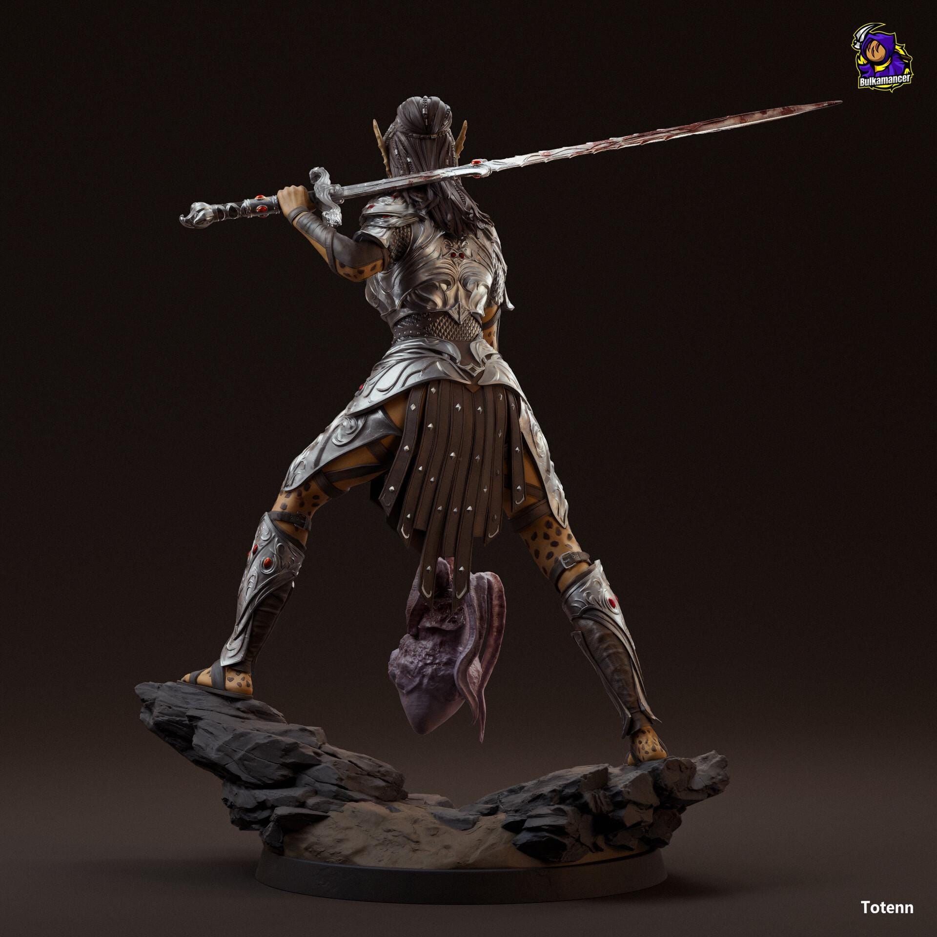 Lae'zel resin figure, Hand Painted Collectible Statue, 27.7 cm H