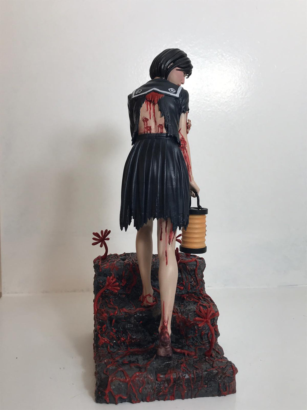 Hinako Shimizu Statue | Hand Painted Resin  Collectible Figure