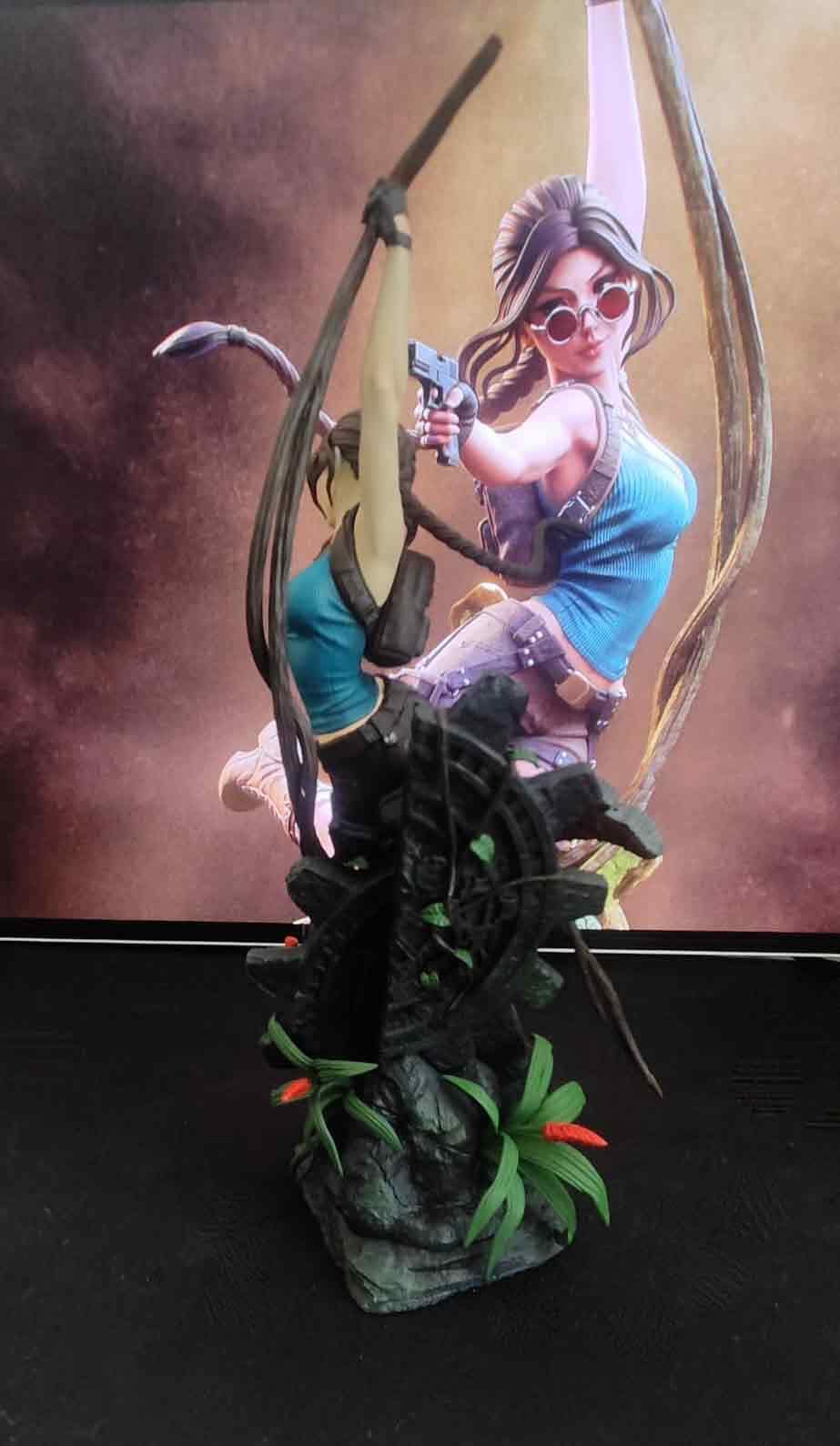 Lara Croft Statue, Tomb Raider Resin Figure, Hand Painted Collectible