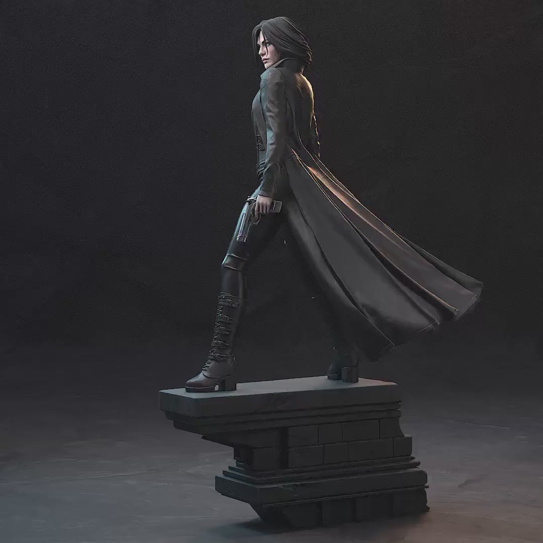 Selene resin statue, Hand Painted Collectible Figure, 234 mm (9.2 in)