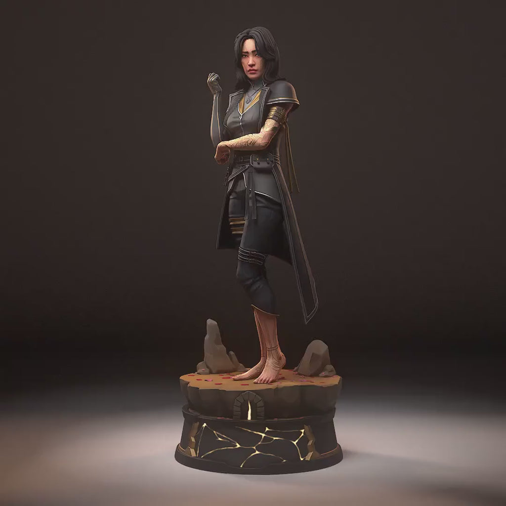 Lune Resin Statue, Hand Painted Collectible Figure, 182 mm (7.2 in)
