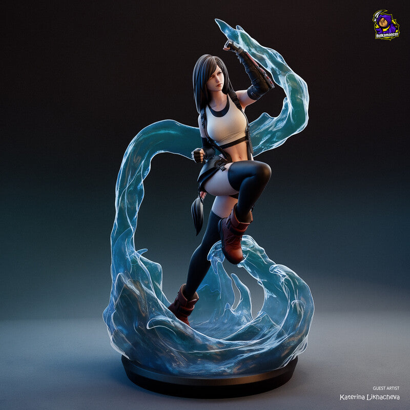 Tifa Lockhart Statue, Hand Painted Collectible Figure, 25.3 cm (10 in)